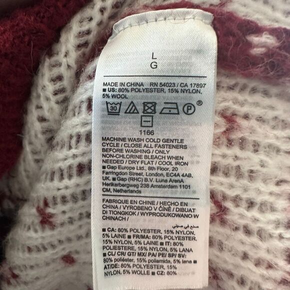 Old Navy L red snowflake fair isle button down cardigan - Picture 4 of 4